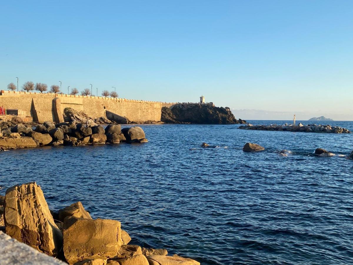 Appartamenti Tra Cielo E Mare Πιομπίνο Εξωτερικό φωτογραφία